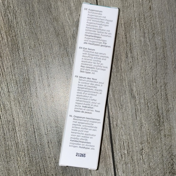 QMS Medicosmetics Epigen Depuff Eye Serum - Picture 3 of 4